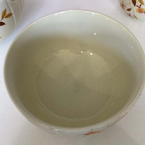 Vintage Hall’s Superior Quality Autumn Leaf Mixing Bowl Set! - Picture 4 of 10